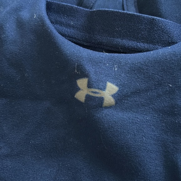 Under Armour workout tank built in bra, L, awesome condition - Picture 6 of 7